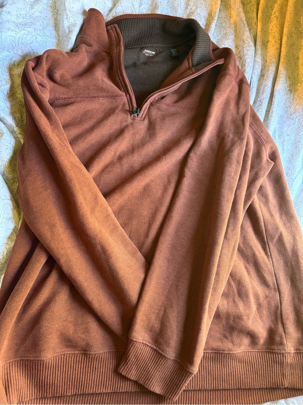 Arrow Men's Zip-Neck Sweater in Rust